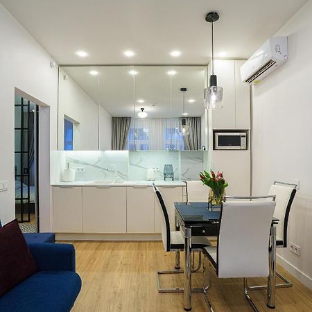 Moder Chic Apartment In Center-Prime Rentals Kaunas Kültér fotó