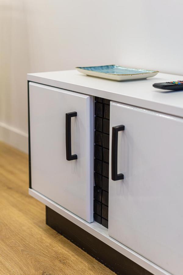 Moder Chic Apartment In Center-Prime Rentals Kaunas Kültér fotó